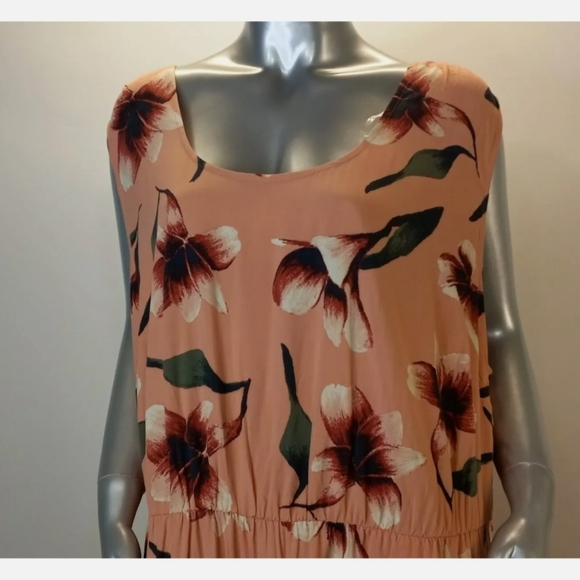 AVA & VIV Salmon Pink Maxi Dress - Picture 2 of 8